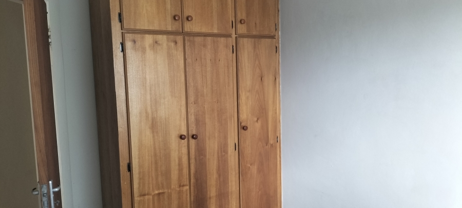 2 Bedroom Property for Sale in Langenhovenpark Free State